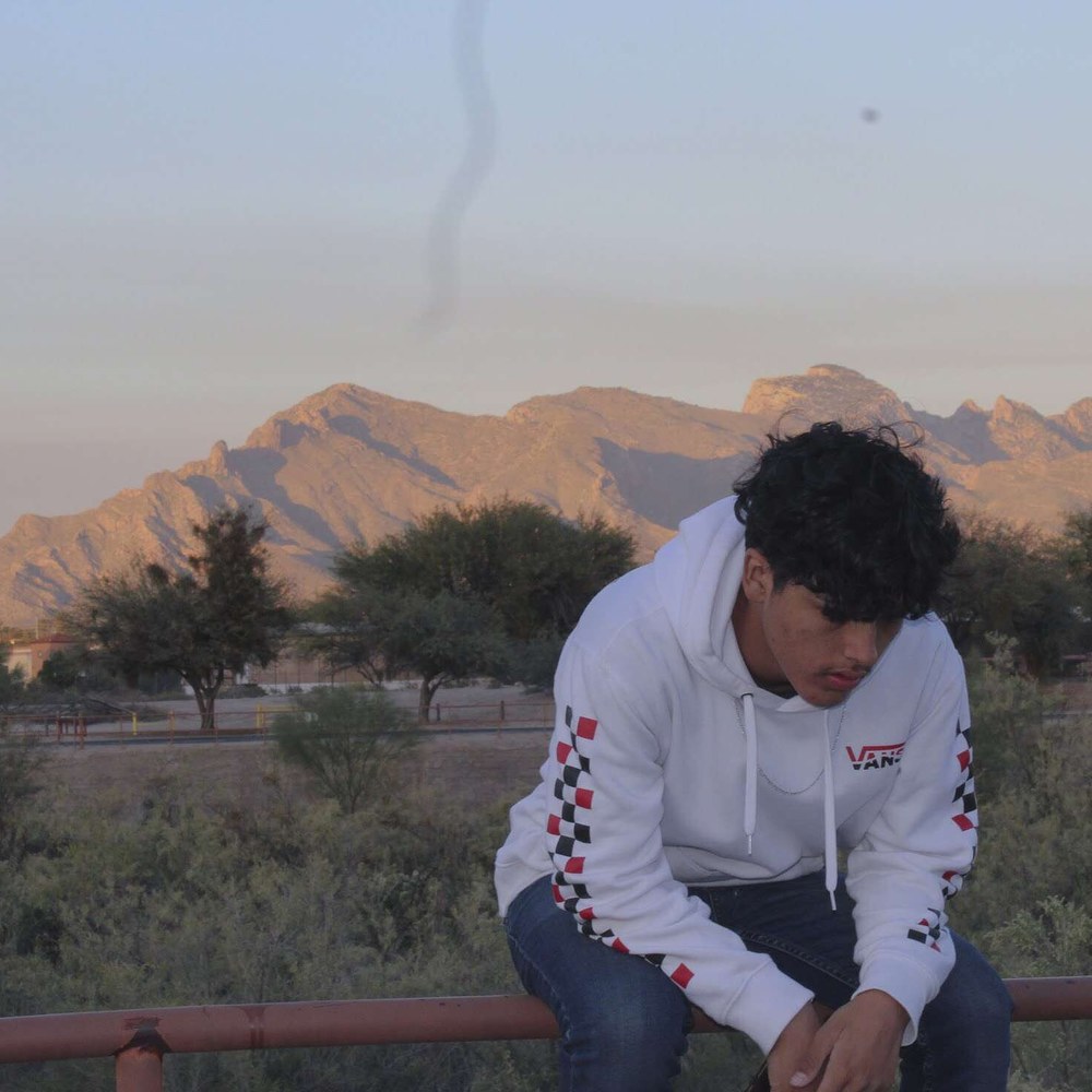 Meet your Posher, Jesus alex